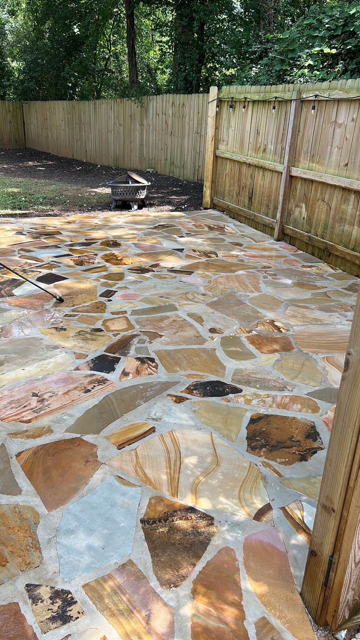 Flagstone backyard patio